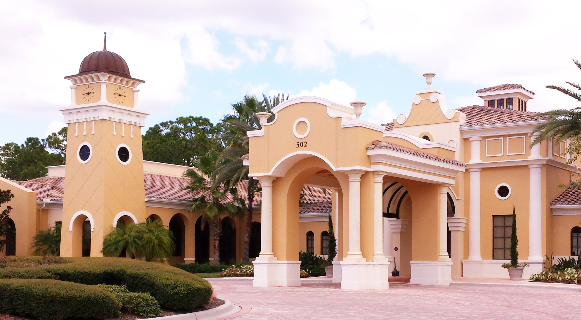 Venetian Golf and River Club ,Clubhouse with fine dining