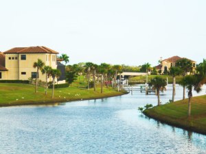 Rive Isle riverfront home Homes on the River