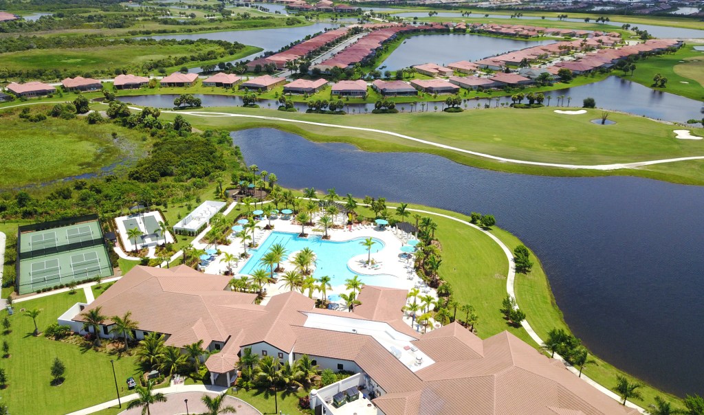 Active Adult or 55 plus communities in Venice and Sarasota,&nbsp;Florida